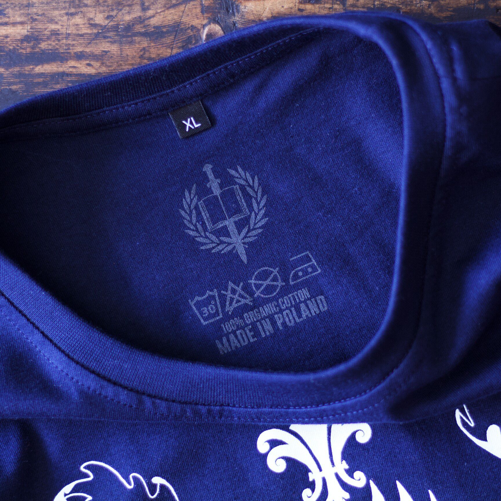 Aux Armes – T-Shirt 4