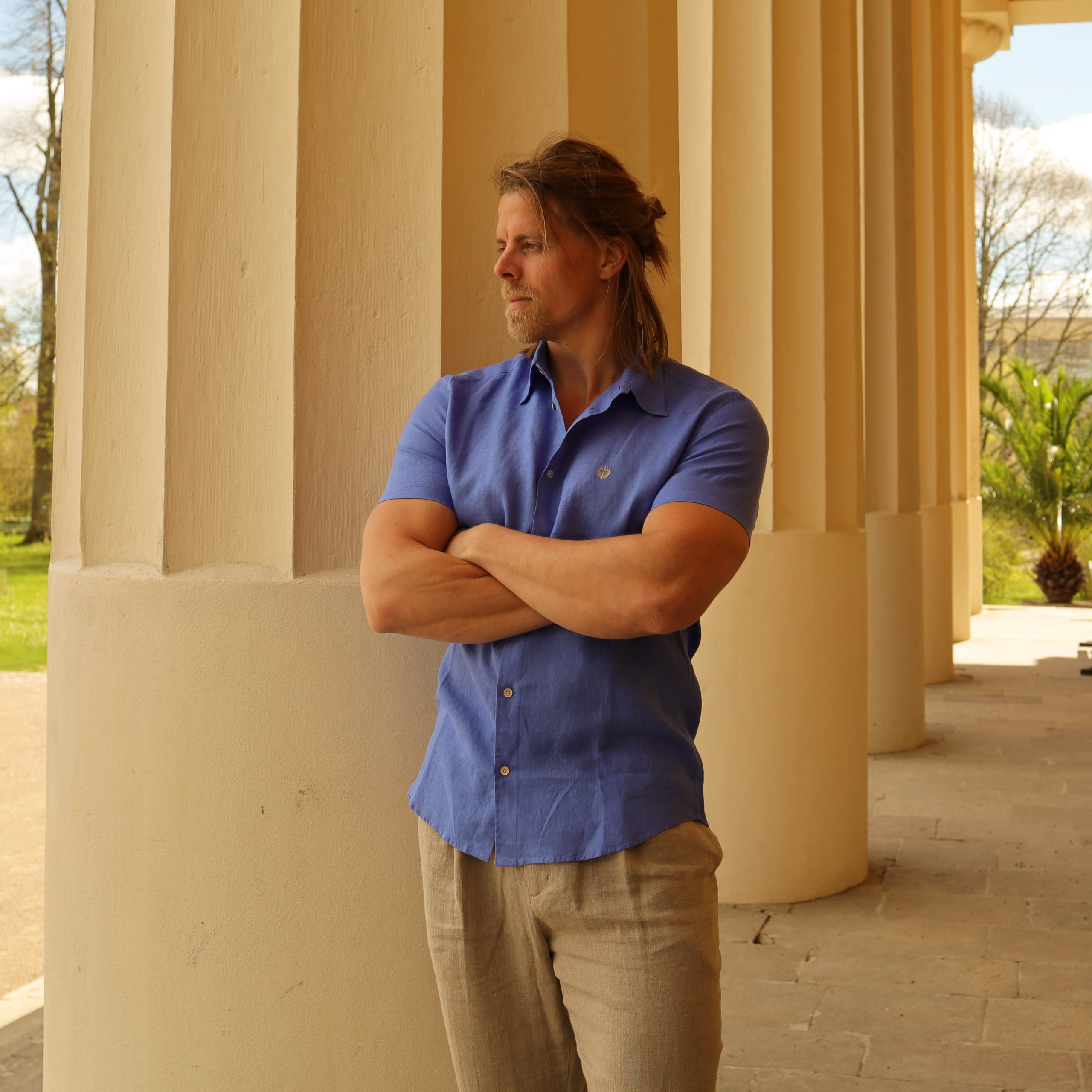 Persian Blue Linen Shirt (Short-Sleeve) 2